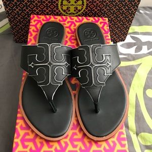 Black Tory Burch thong slippers